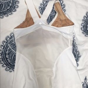 Lululemon top