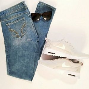 SOLD Light denim skinny jeans