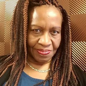 Meet your Posher, Veronica