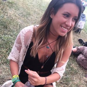 Meet your Posher, Madeleine