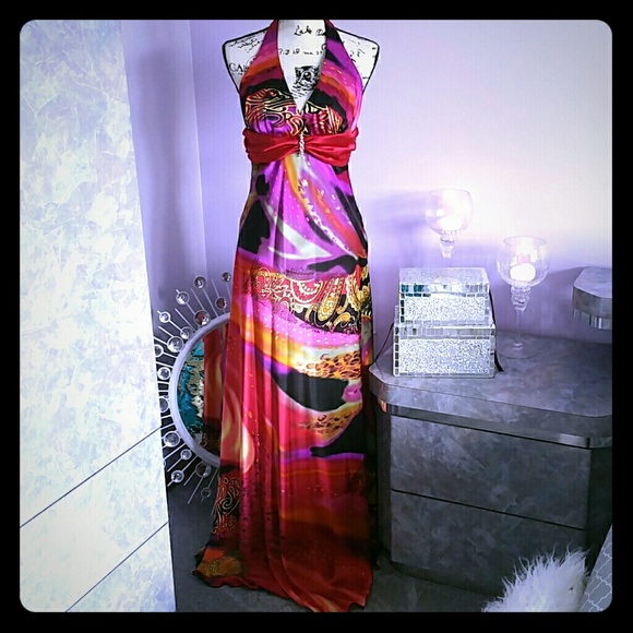 B. Smart Dresses & Skirts - ▪formal gown▪