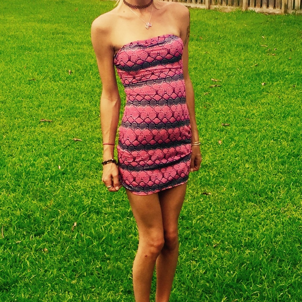 Super sexy pink and black dress