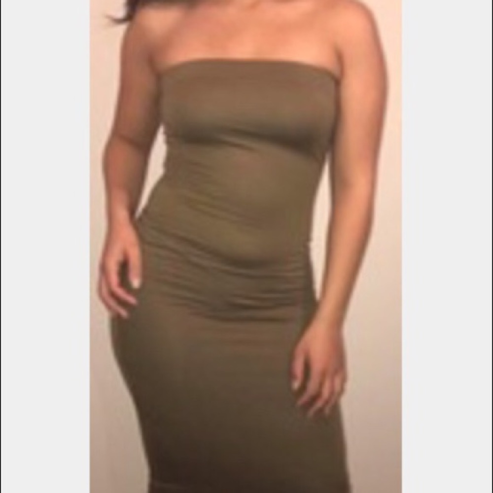 Midi bodycon tube dress. 3 colors Available