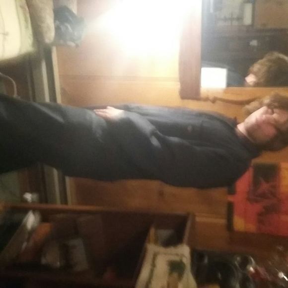 Meet your Posher, Chris - Picture 1 of 1