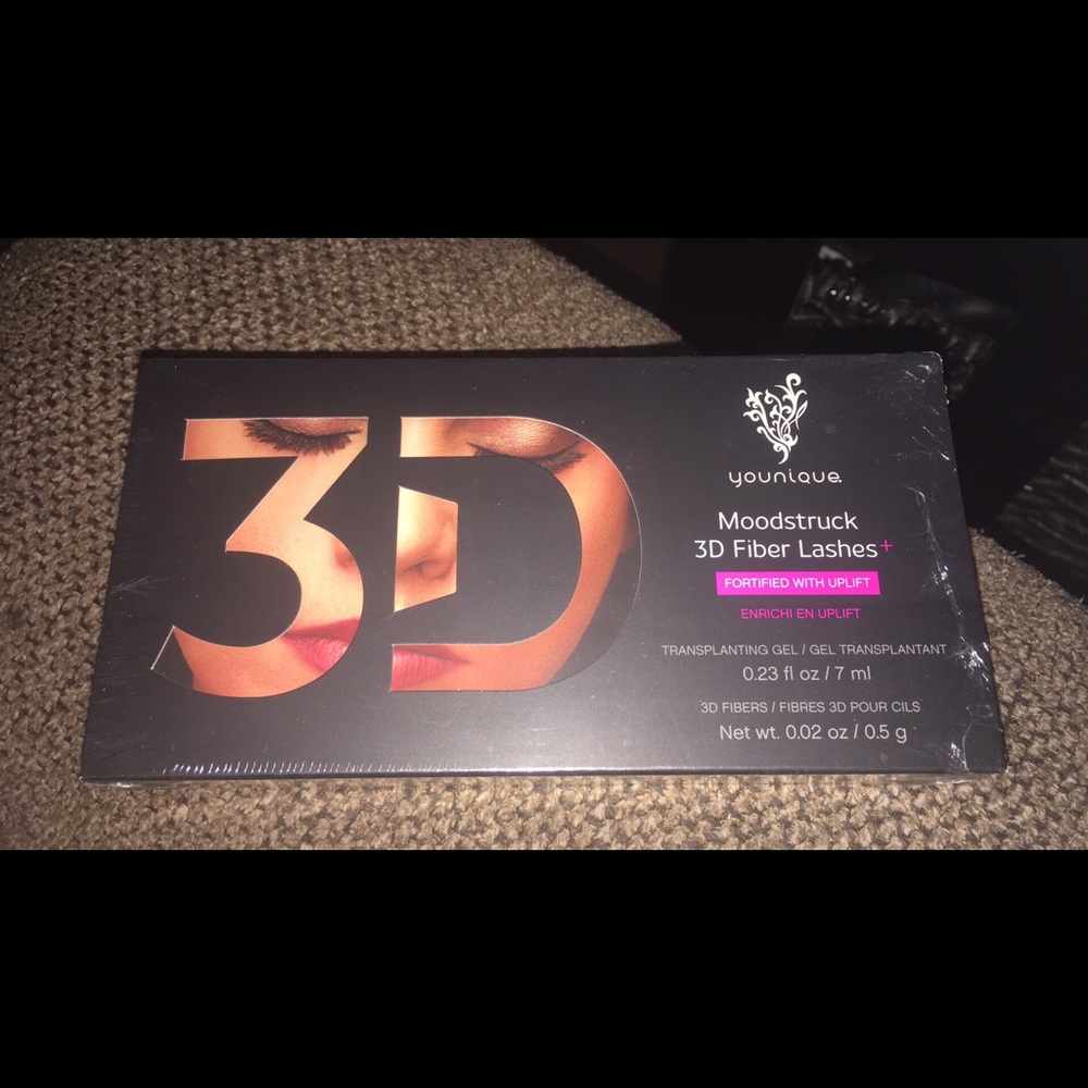 Moodstruck 3-D Eyelashes