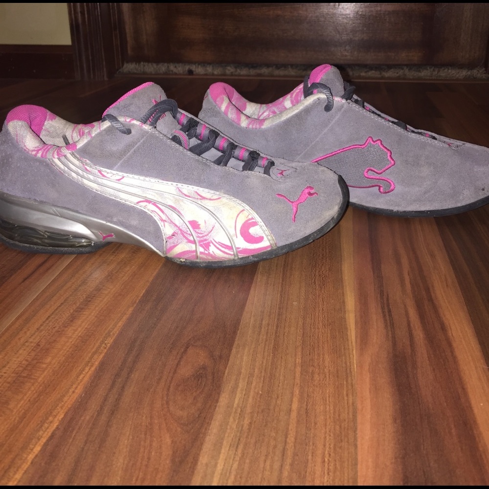 Puma Tennis shoes