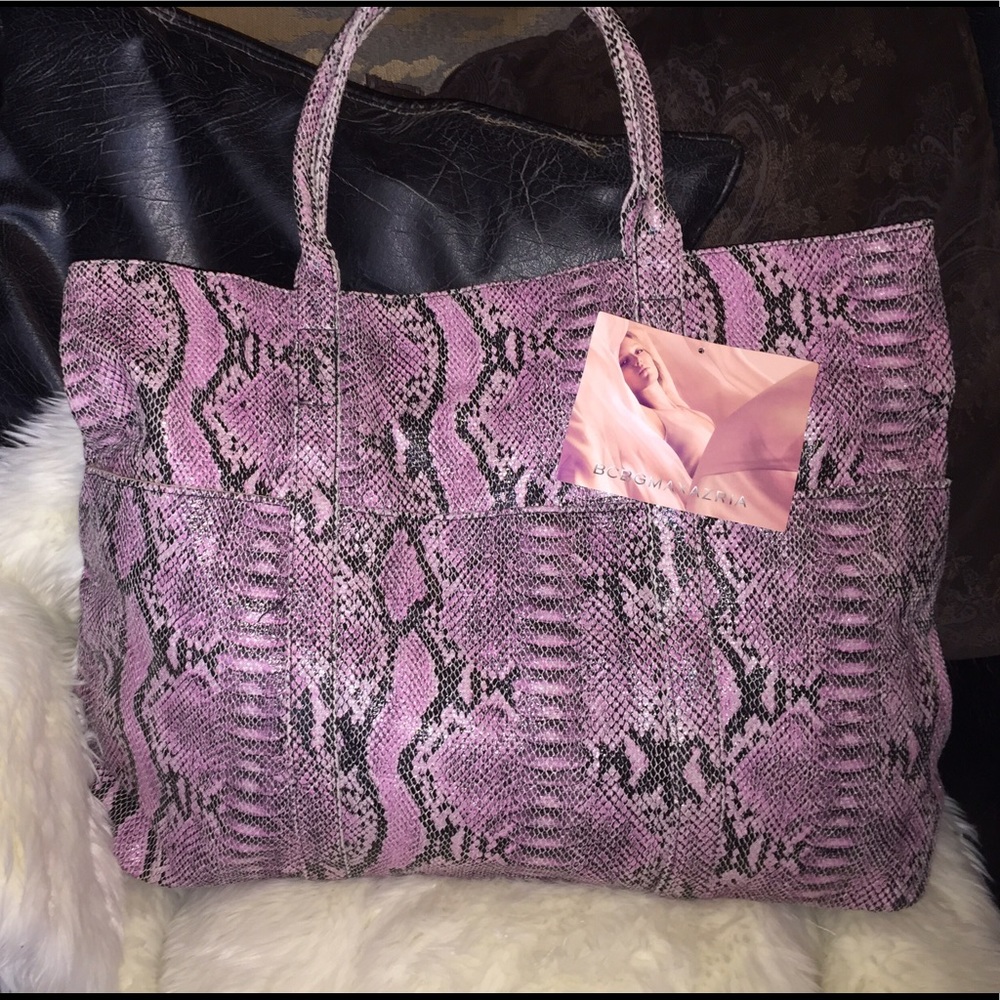 BCBGMAXAZARIA laptop size NWT! 