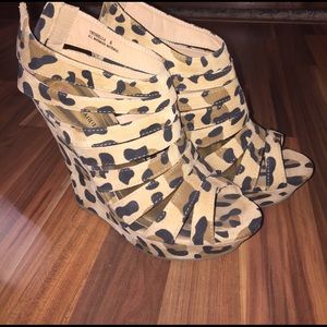 Cheetah print Wedges
