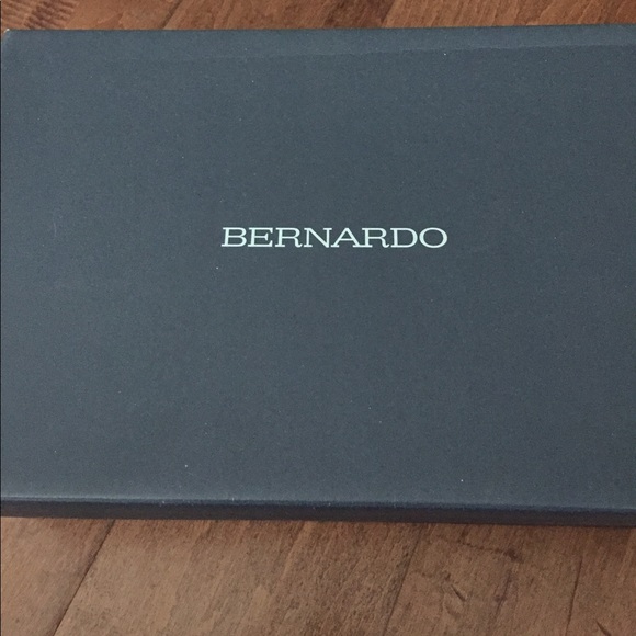 ❌SOLD❌Bernardo Holly Heel - Picture 5 of 6