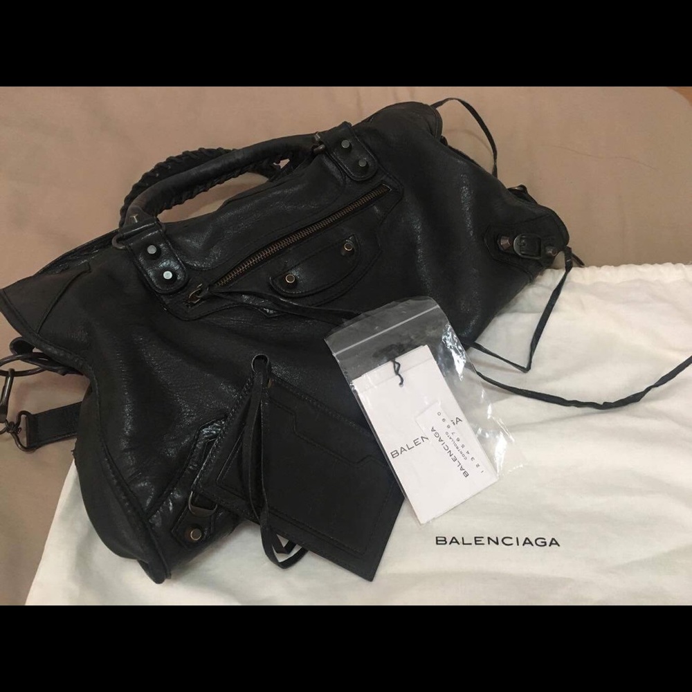 More pictures for Balenciaga Classic City