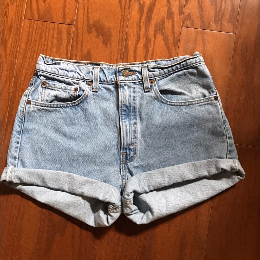 Levi Jean Shorts