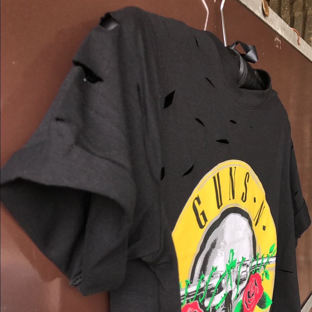 Guns and Roses Crop top