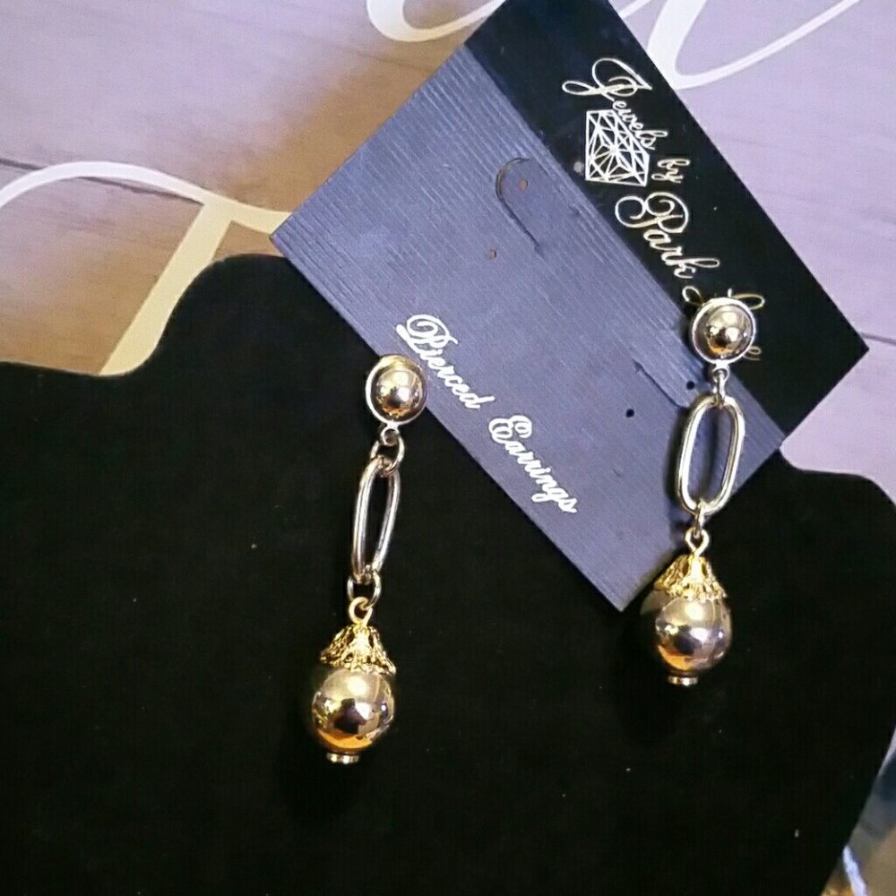 Vintage D'costa park lane earrings