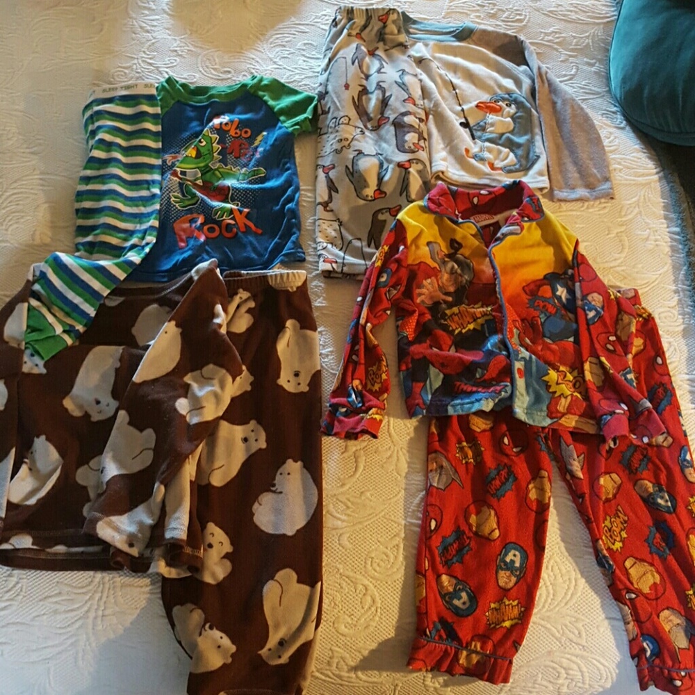 SOLD !! Boys pajama set of 4