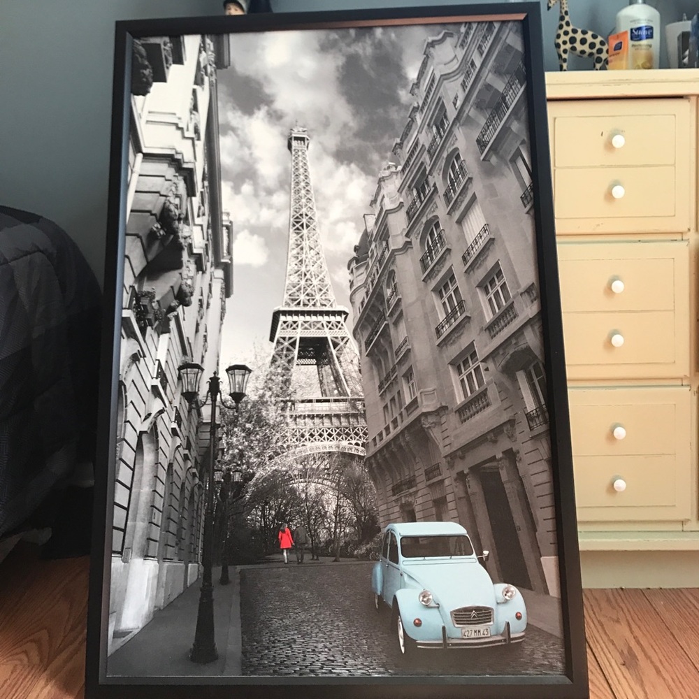 Black and white Eiffel Tower wall art