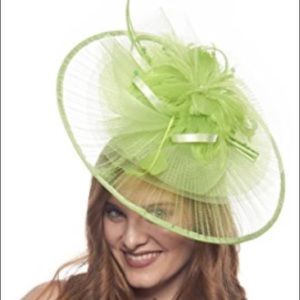 Green Derby Oaks Fascinator Headband Hat