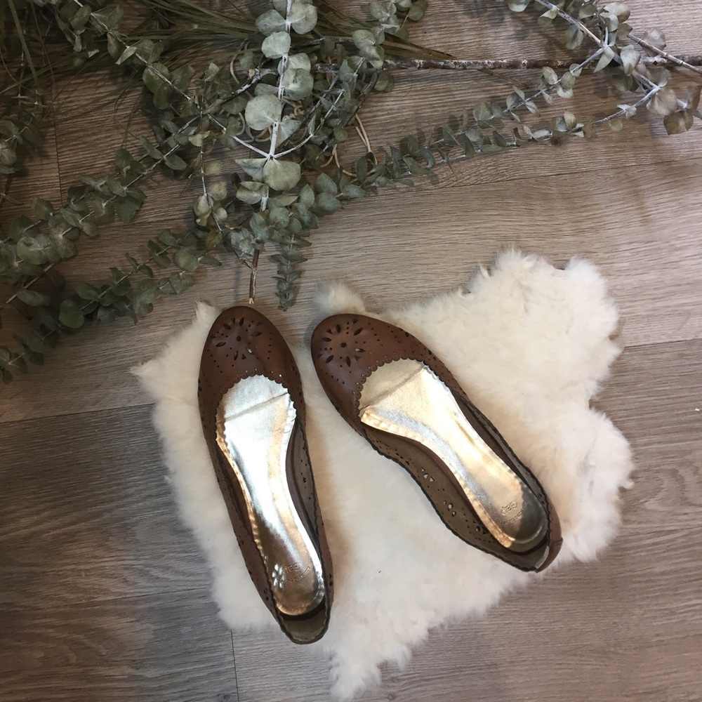 GAP Brown Flats