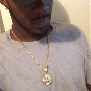 Meet your Posher, Ty