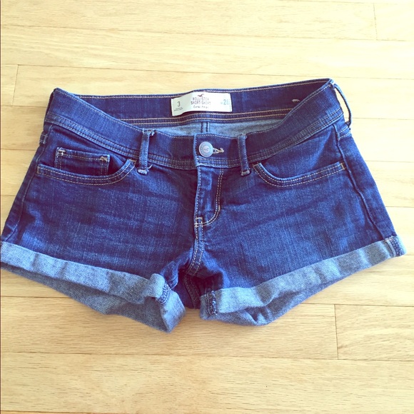 Hollister Pants - Hollister Jean shorts