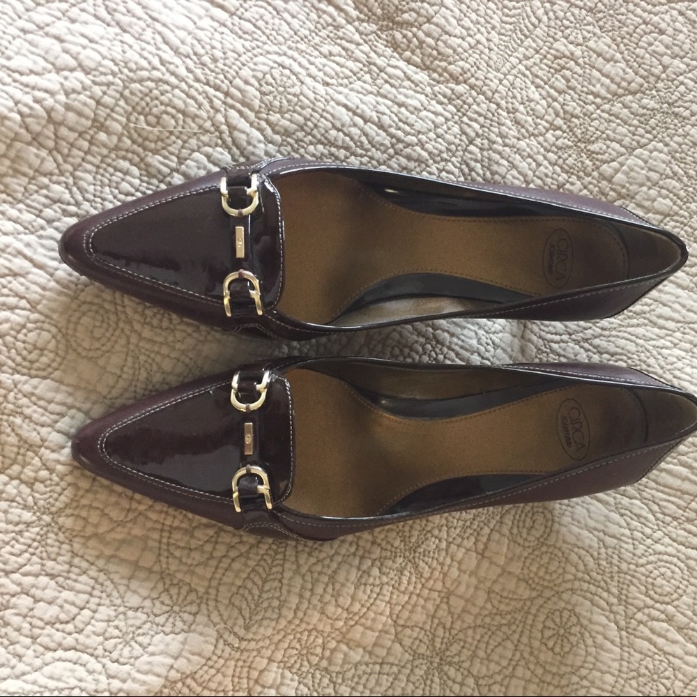 Circa pumps.