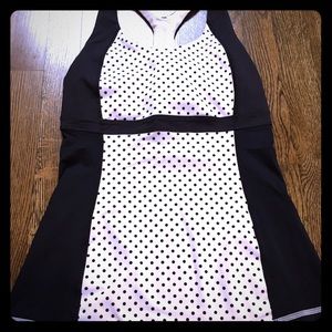 Lululemon racerback tank w/ built in bra