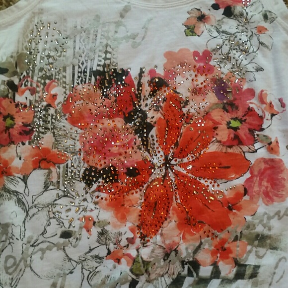 ⭐️3 for $20⭐️Floral Tank by Sport Couture - Picture 2 of 3