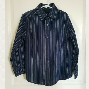 Van Heusen Shirts & Tops - ☇2/$10 Boys Van Heusen Dress Shirt Van Heusen Shirts & Tops - ☇2/$10 Boys Van Heusen Dress Shirt