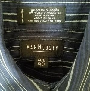 Van Heusen Shirts & Tops - ☇2/$10 Boys Van Heusen Dress Shirt Van Heusen Shirts & Tops - ☇2/$10 Boys Van Heusen Dress Shirt