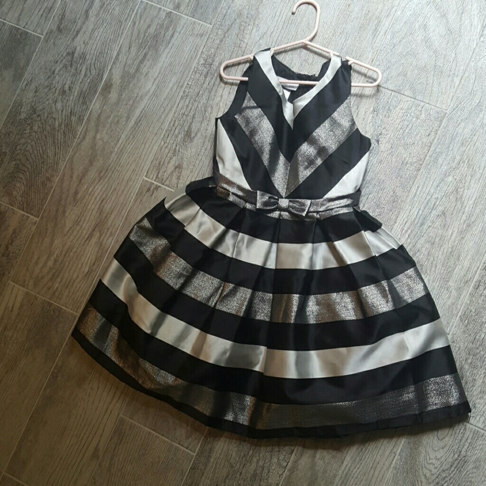 Little girls dress