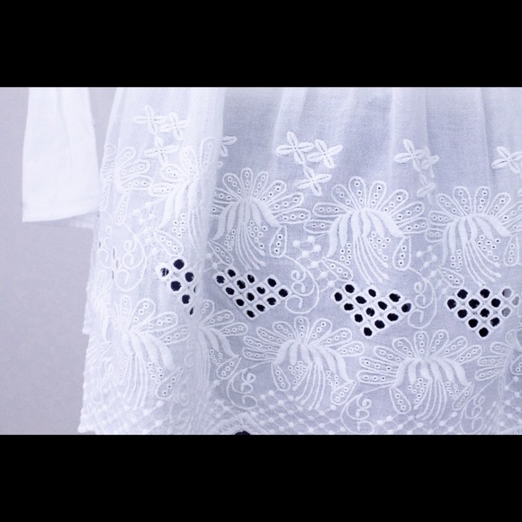 Vero Moda Crochet Detail Peasant Blouse - Picture 3 of 4