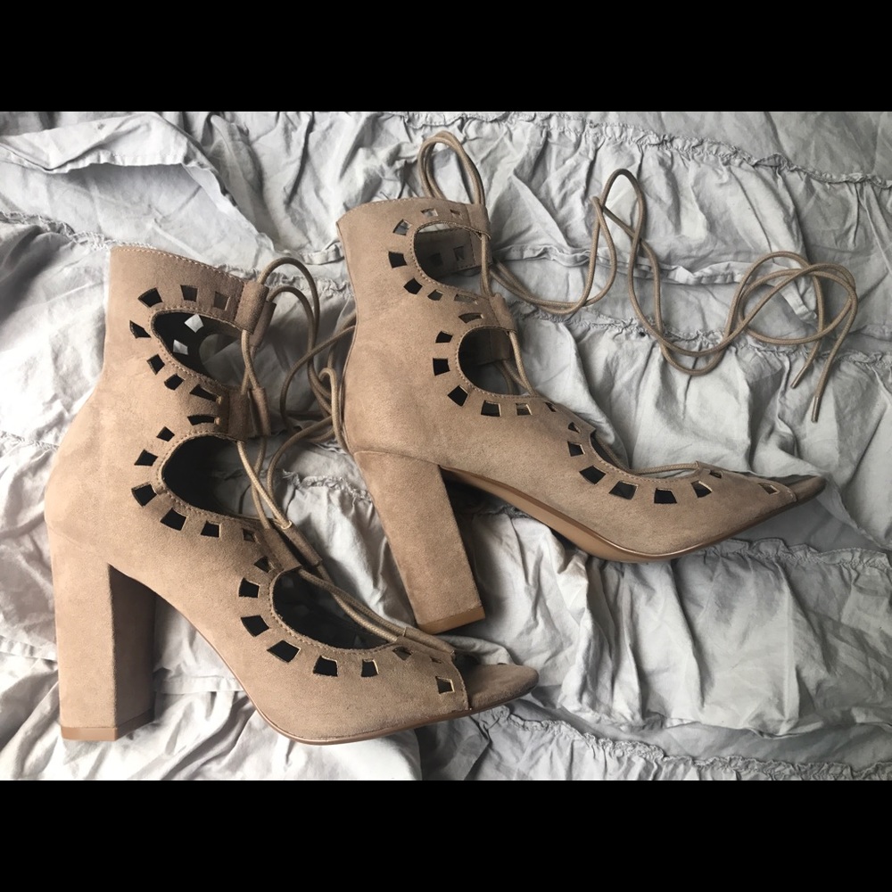 Trendy summer sandals