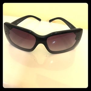 Steve Madden sunglasses