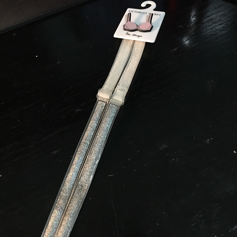 NWT Victoria's Secret removable bra straps