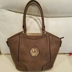 New Michael Khors Purse