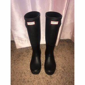 Matte Black Hunter Boots
