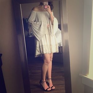 Forever 21 Off-The-Shoulder Flare Sleeve Dress