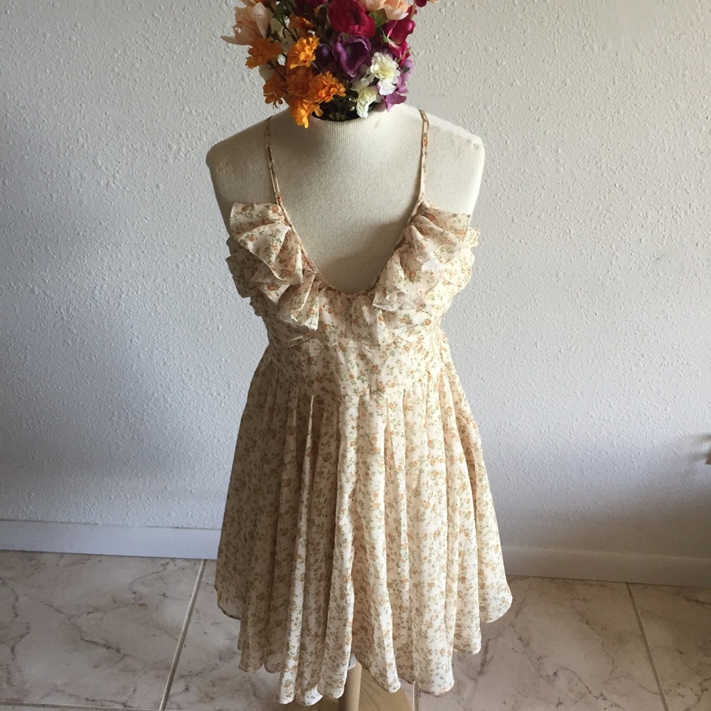 Flowy floral ruffle dress