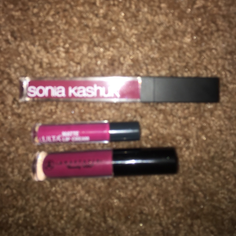 LIPSTICK
