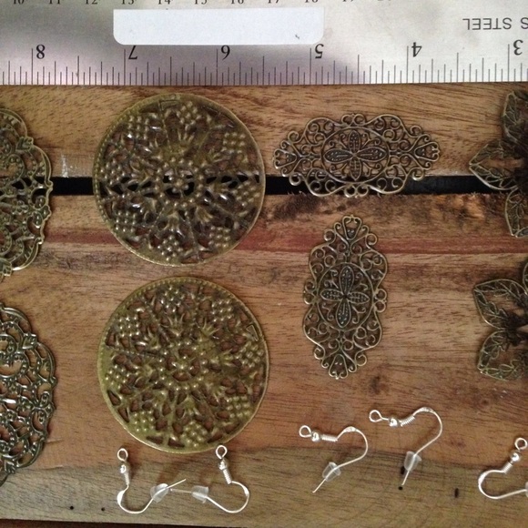 Funky Chunk DIY earring kits- 5 pairs! - Picture 3 of 4