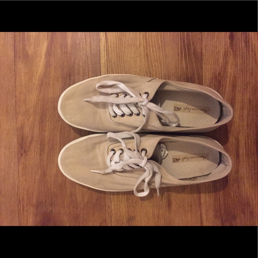 American Eagle shoes