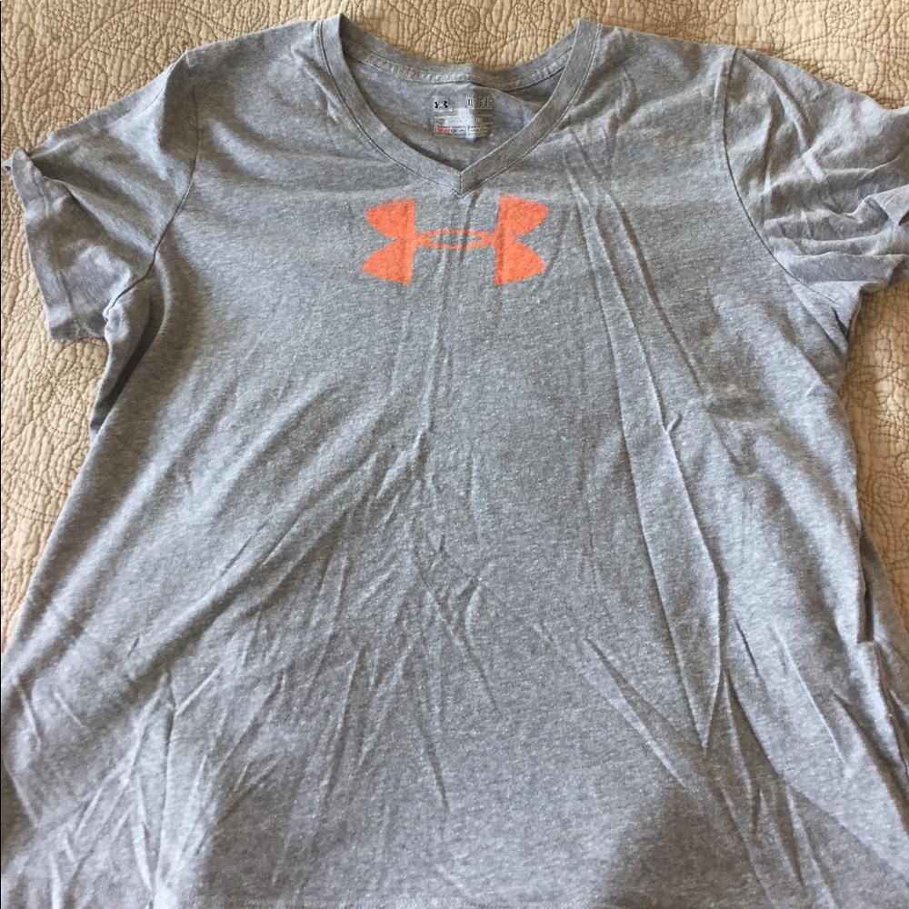 Under Armour tee