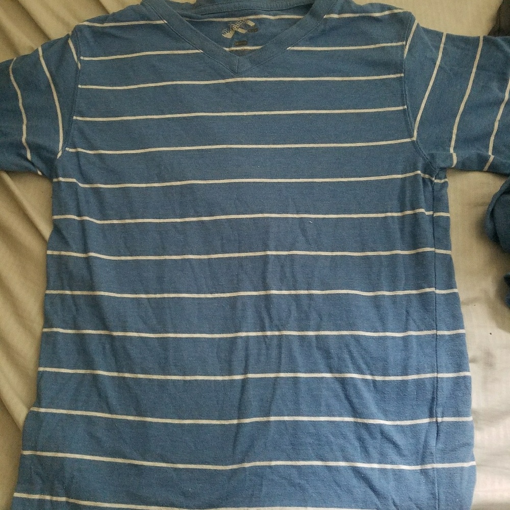 size M  boys t shirt 10/12
