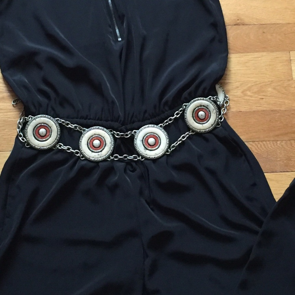 Stone chain belt