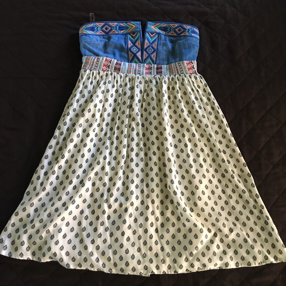 Cute Strapless Dress