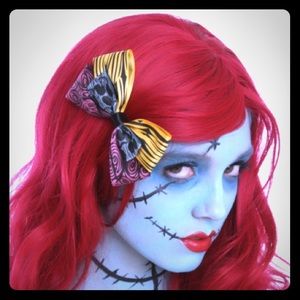 NWT Nightmare Before Christmas Sally Bow