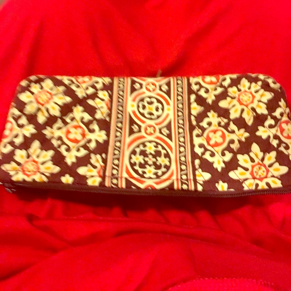 ACCESSORY - VERA BRADLEY MAKEUP BRUSH CASE