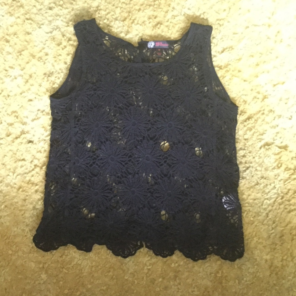 Black lace tank