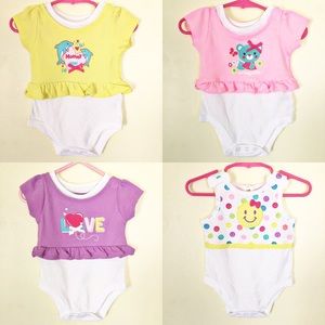 Set of 4 Garanimals Onesies Bodysuits NWOT