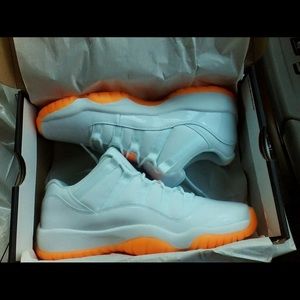 Citrus 11's