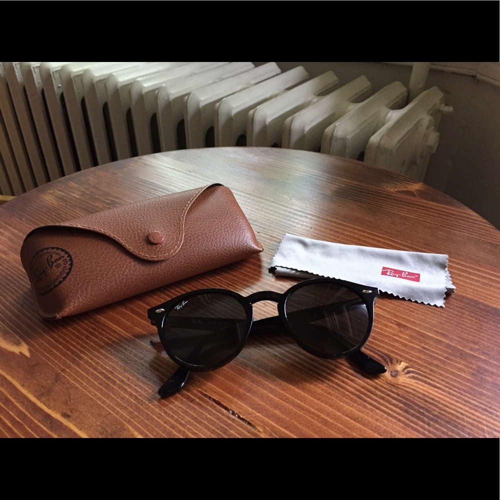 Ray-Ban RB2180 Round Sunglasses (RB 2180)